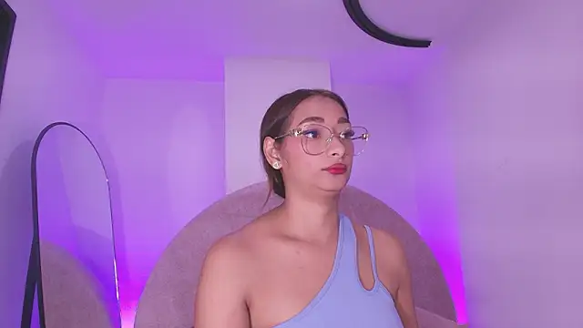 vale ross  online show from March 2026 03:01:01 AM