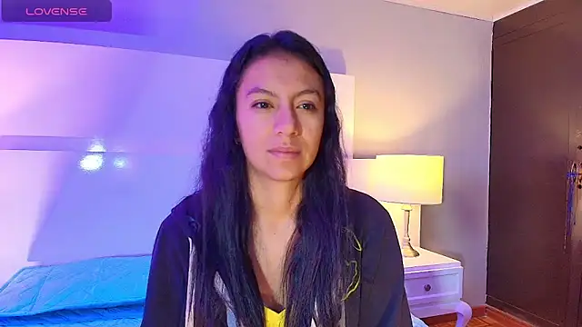 Snapshot of Tamaraakins chatting on September 2025 12:48:01 PM Tamaraakins online show from September 2025 12:48:01 PM