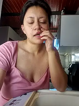 Snapshot of lombarlana-89 chatting on May 2026 03:39:02 PM lombarlana-89 online show from May 2026 03:39:02 PM