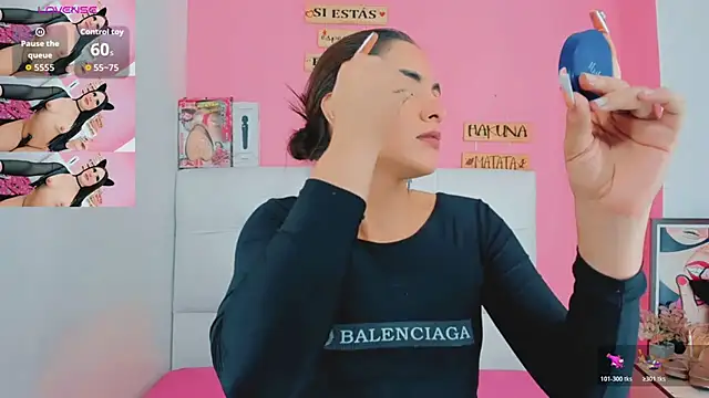 Snapshot of valentina_princess_ chatting on May 2026 04:41:02 AM valentina princess online show from May 2026 04:41:02 AM