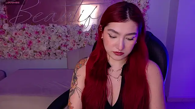 ViolettCastel online show from January 2026 06:33:02 PM