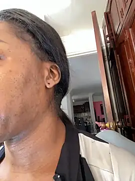 sweetsarabig22cm online show from April 2026 01:50:01 PM