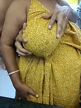 Snapshot of ANUBHABI chatting on November 2025 04:13:02 PM ANUBHABI online show from November 2025 04:13:02 PM