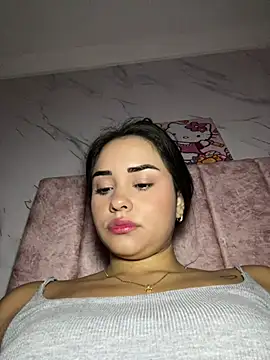 Kimmymadison- online show from April 2026 08:01:02 PM