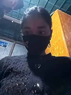 Snapshot of Aruyeshi- chatting on February 2025 03:25:01 AM Aruyeshi- online show from February 2025 03:25:01 AM