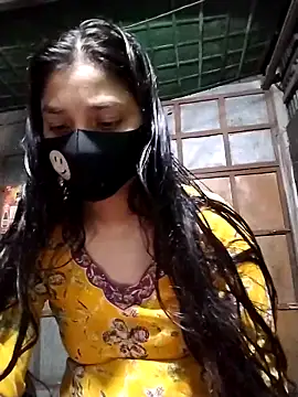 Snapshot of Aruyeshi- chatting on September 2025 12:38:02 PM Aruyeshi- online show from September 2025 12:38:02 PM