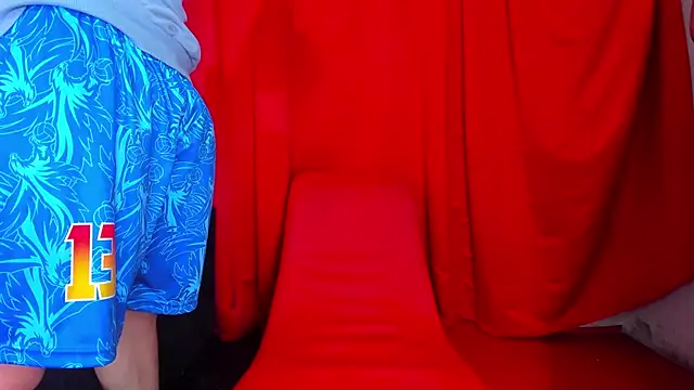 Snapshot of Extreme_Team8 chatting on January 2025 04:21:01 AM Extreme Team8 online show from January 2025 04:21:01 AM