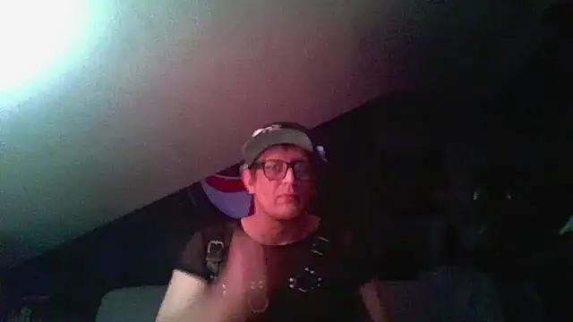 Bigthroaterboy online show from December 2024 03:43:01 PM