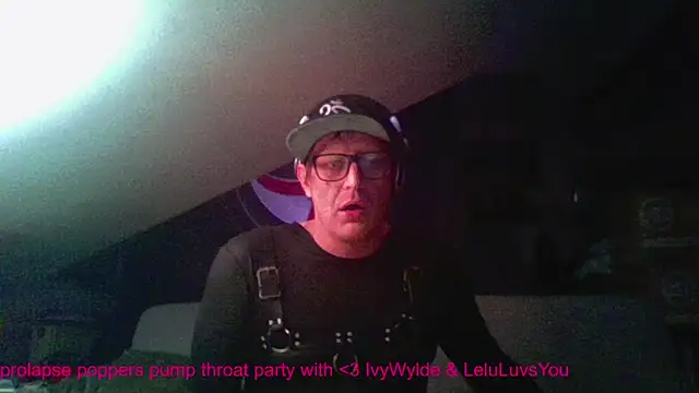 Bigthroaterboy online show from December 2024 03:00:01 AM