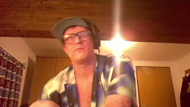 Bigthroaterboy online show from December 2024 11:37:02 PM