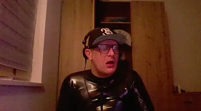 Bigthroaterboy online show from February 2025 11:12:01 PM