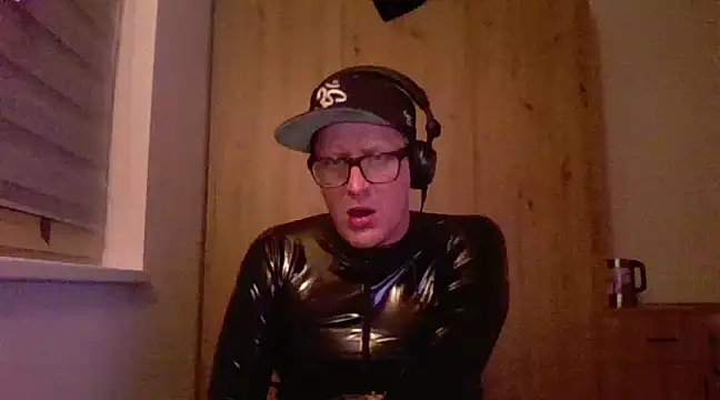 Bigthroaterboy online show from February 2025 09:48:01 PM