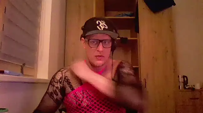 Bigthroaterboy online show from February 2025 07:56:02 PM