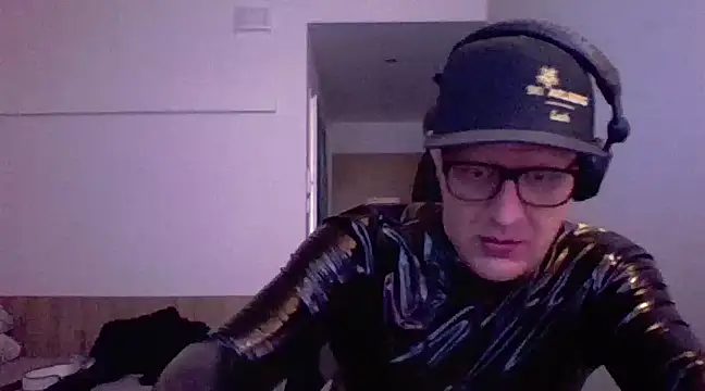 Bigthroaterboy online show from March 2025 02:51:01 PM