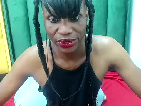 Snapshot of ANALLLxxxxxQUEEEEN28 chatting on January 2025 12:39:01 PM ANALLLxxxxxQUEEEEN28 online show from January 2025 12:39:01 PM