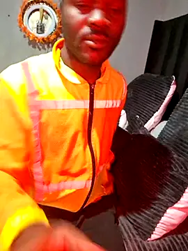 Petrossa online show from March 2026 05:13:01 AM