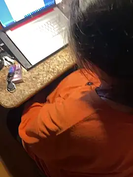 Snapshot of WilldoPita chatting on March 2025 10:10:01 PM WilldoPita online show from March 2025 10:10:01 PM