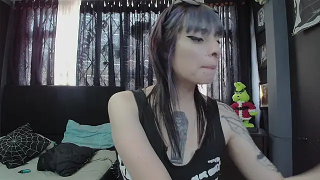 Snapshot of Goddess_Mortem chatting on December 2024 07:31:02 PM Goddess Mortem online show from December 2024 07:31:02 PM