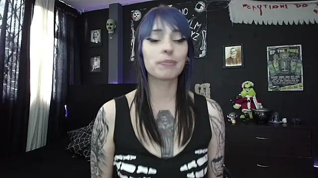 Snapshot of Goddess_Mortem chatting on January 2025 08:10:01 PM Goddess Mortem online show from January 2025 08:10:01 PM