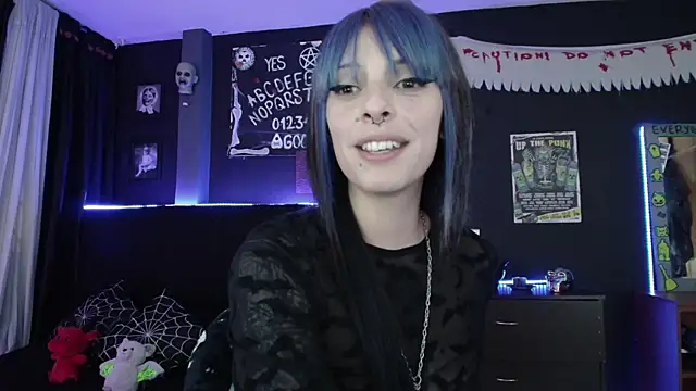 Snapshot of Goddess_Mortem chatting on January 2025 12:12:02 AM Goddess Mortem online show from January 2025 12:12:02 AM