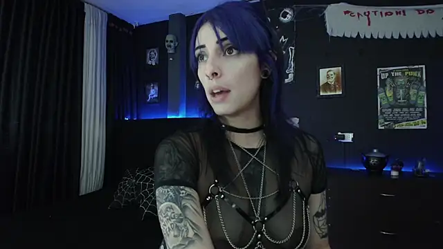 Snapshot of Goddess_Mortem chatting on February 2025 11:06:01 PM Goddess Mortem online show from February 2025 11:06:01 PM