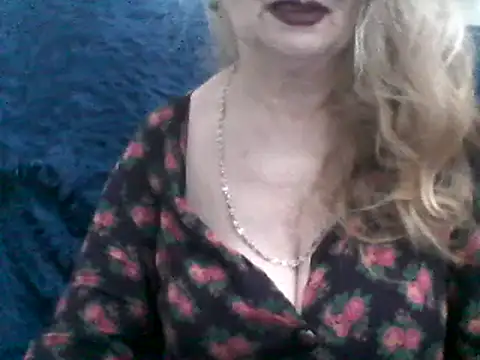 CarlyTreat online show from December 2024 05:15:02 PM