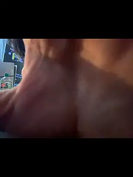 YandereDemon online show from November 2025 06:41:02 PM