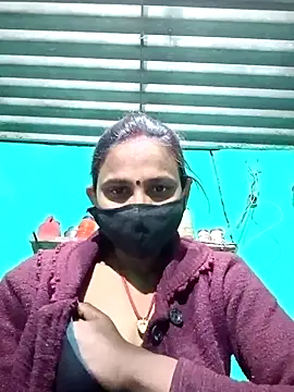 Snapshot of Baby__Shreya chatting on January 2025 11:18:02 PM Baby  Shreya online show from January 2025 11:18:02 PM