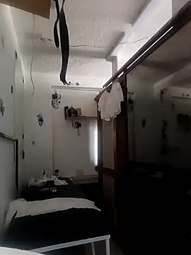 roxy roxxan online show from April 2026 07:08:02 PM