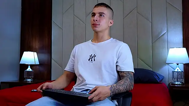 AsmodeoCox online show from January 2025 09:41:01 PM