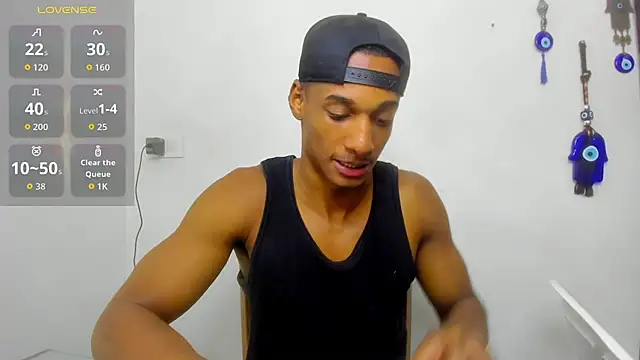 Malkongarcia online show from February 2026 01:19:02 PM