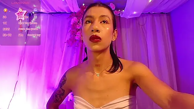 sofiaa grey  online show from March 2025 01:07:01 PM