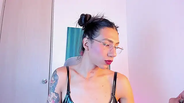 sofiaa grey  online show from March 2026 03:26:01 PM