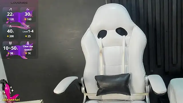 Shayla27 online show from January 2025 01:14:01 PM