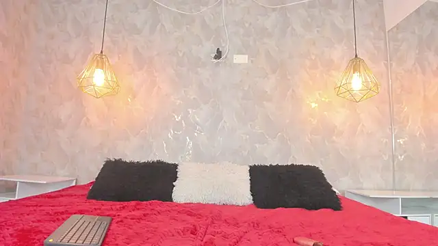 leigh-angels online show from February 2026 09:53:01 PM