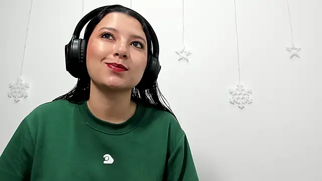 cami-01 online show from December 2025 02:24:02 PM