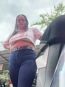 Sol biglips online show from January 2025 05:37:02 PM