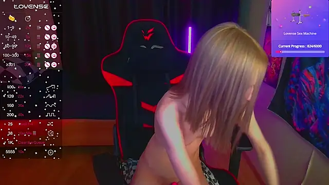 Snapshot of Anita_Sparkle chatting on December 2024 10:45:02 PM Anita Sparkle online show from December 2024 10:45:02 PM