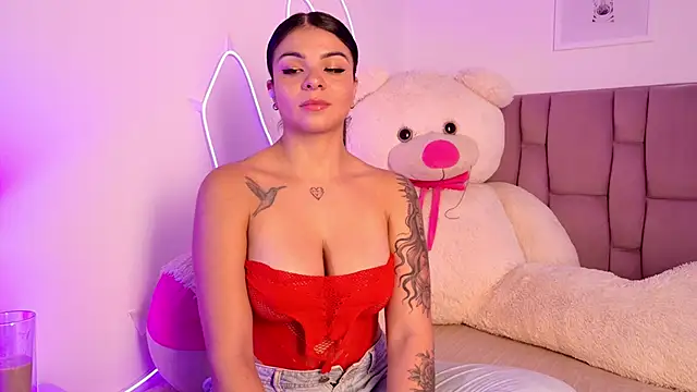 SophiaKarson online show from November 2025 07:34:01 PM