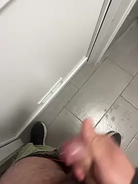 Snapshot of _themask_ chatting on January 2025 07:03:01 PM  themask  online show from January 2025 07:03:01 PM