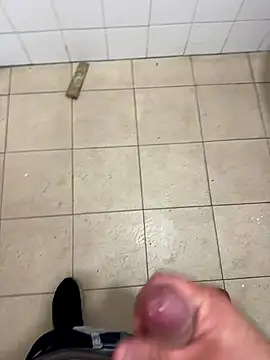 Snapshot of _themask_ chatting on October 2025 03:22:02 PM  themask  online show from October 2025 03:22:02 PM