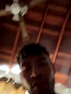 tom thick online show from October 2025 07:05:02 PM