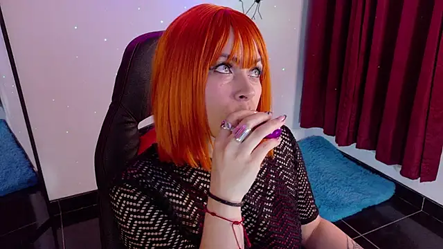 Natalia Montoya online show from September 2025 02:56:02 AM