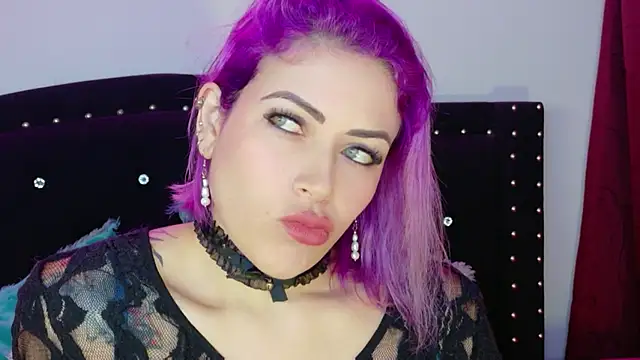 Snapshot of Natalia_Montoya chatting on May 2026 11:56:02 PM Natalia Montoya online show from May 2026 11:56:02 PM
