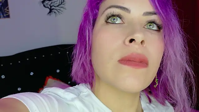 Snapshot of Natalia_Montoya chatting on May 2026 01:12:01 AM Natalia Montoya online show from May 2026 01:12:01 AM