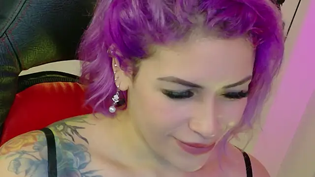 Snapshot of Natalia_Montoya chatting on May 2026 01:57:16 AM Natalia Montoya online show from May 2026 01:57:16 AM