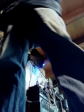 FloppyPickle4u online show from November 2025 04:15:01 AM