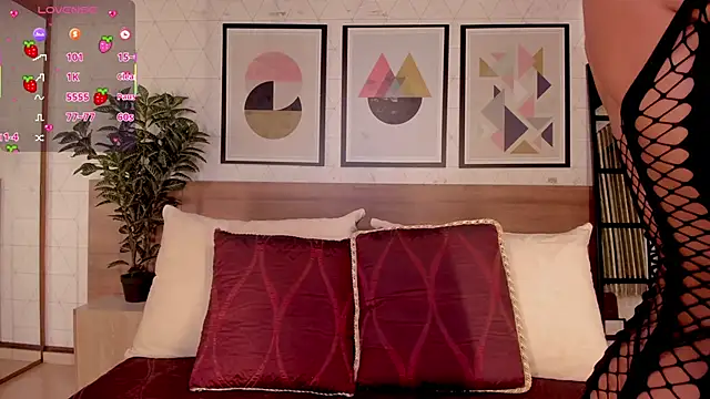 LunaRuso online show from January 2026 08:11:02 PM