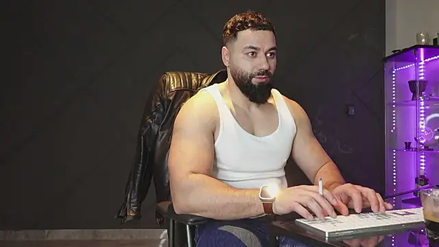 mattmasterss online show from March 2026 01:25:01 AM