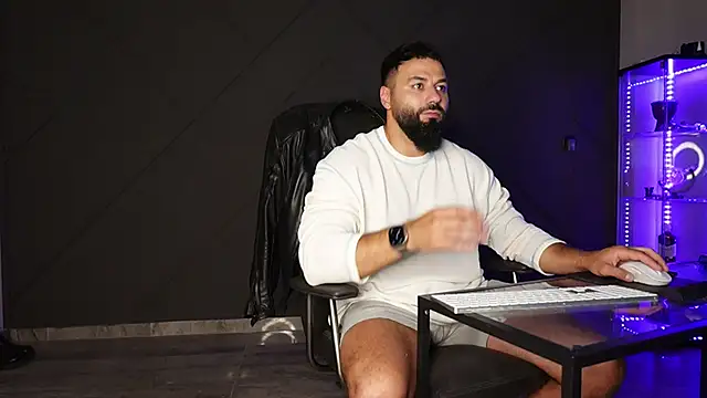 mattmasterss online show from May 2026 09:23:02 PM